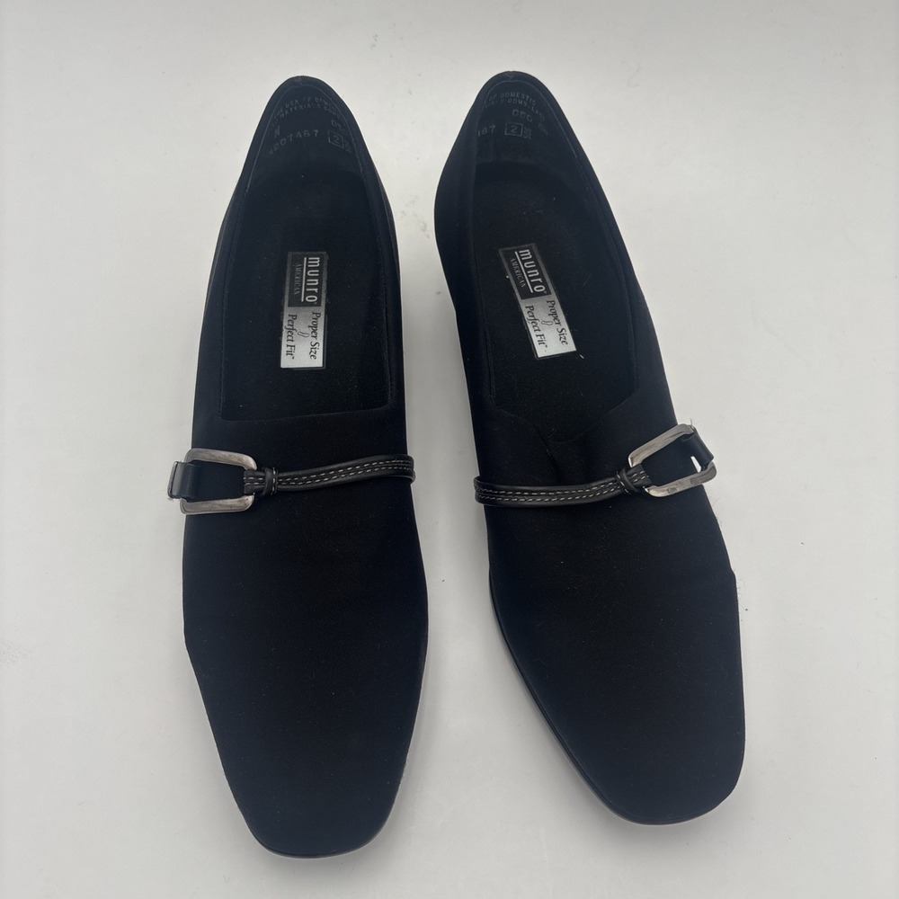Munro American Womens Slip on Shoes Black‎ Fabric Size 7